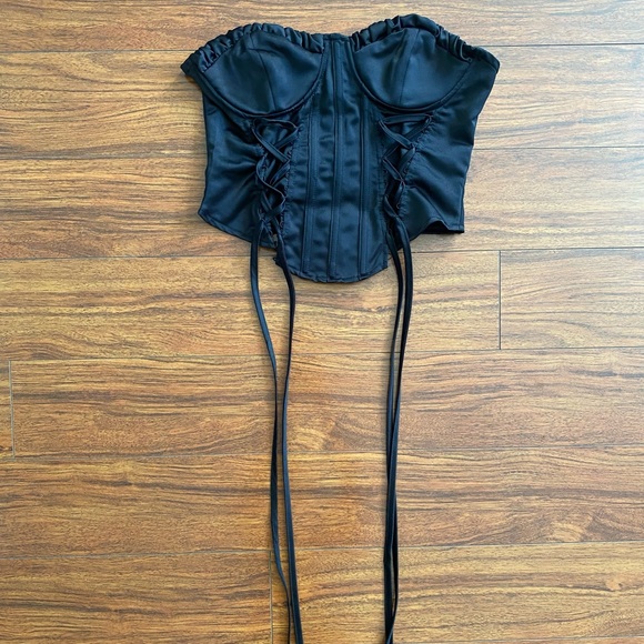 PrettyLittleThing Black Satin Double Lace Up Crop Corset Size 4 - Picture 2 of 9